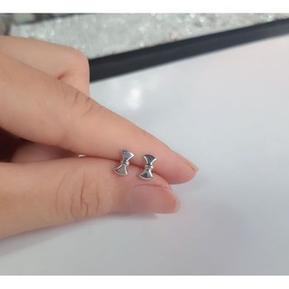 KHUYÊN TAI NHỰA HÌNH NƠ/ KHUYÊN NHỰA DẺO