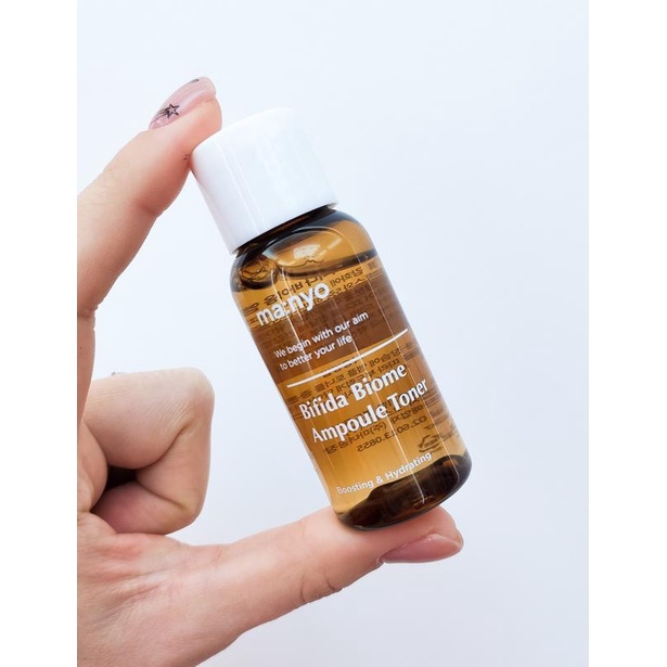 Minisize tone Manyo Factory 2 màu trắng - nâu 30ml