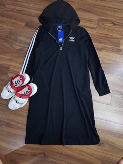 Váy umi adidas