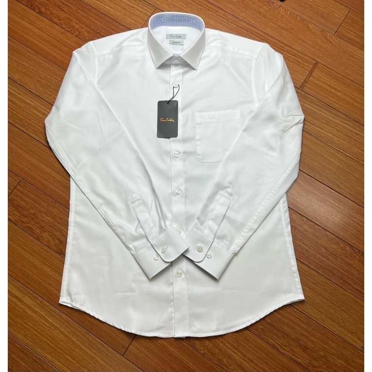 Sơ mi dài tay trắng tinh khôi nhà Piere Cardin hàn, chất cotton vân chéo, dáng slimfit, vạt bầu