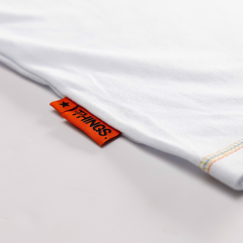 Aó thun Trắng Collectors &quot;Free To Love&quot;