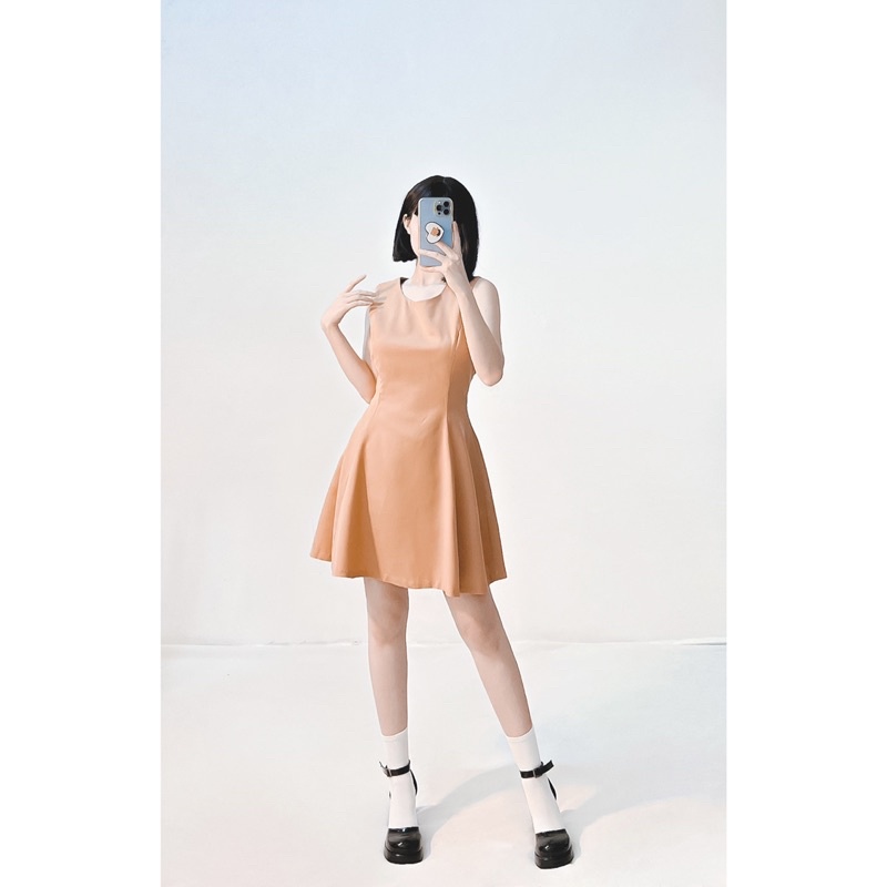 Đầm xoè nhúng eo cam đất korea