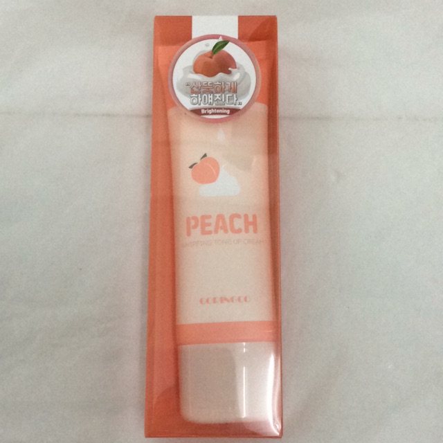 Kem dưỡng trắng da