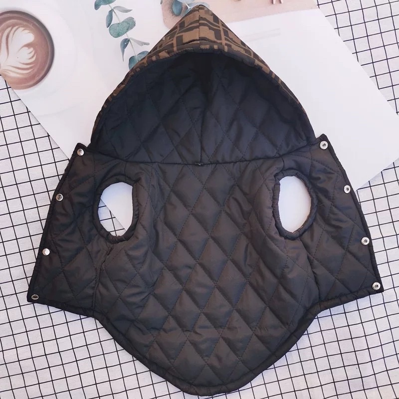 ÁO KHOÁC CỤT TAY FENDI dành cho thú cưng