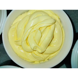 Body men sữa chua siêu trắng