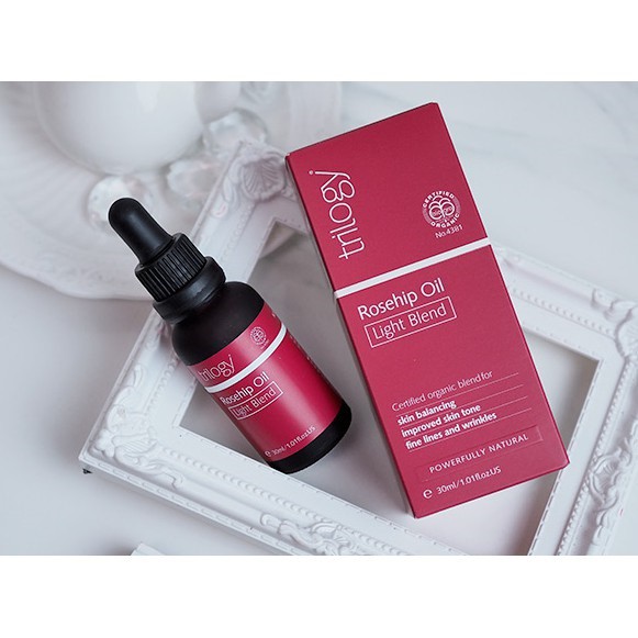 [Hàng New Zealand] Trilogy Certified Organic Rosehip Oil 45ml - Tinh Dầu Nụ Tầm Xuân Trilogy Certified