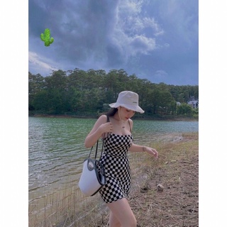 Đầm body 2 dây kẻ ô caro hot