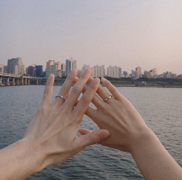 Nhẫn Daniel Wellington Classic DW Ring cặp đôi nam nữ hàng chính hãng - Lyz watch | BigBuy360 - bigbuy360.vn