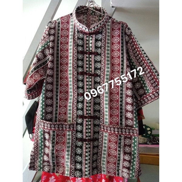 Trang phục thổ Cẩm may từ vải thổ Cẩm