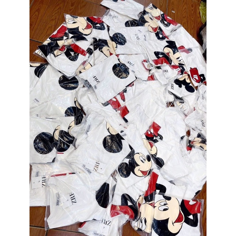 Áo đôi mickey trắng mẹ con