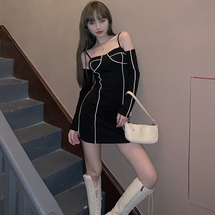 Đầm đen nữ dáng ôm tay dài Emilyshop