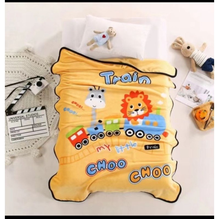 Mền lông tuyết Doremon và ngựa pony  cho bé trai và gái , đi học, đi chơi du lịch dã ngoại.