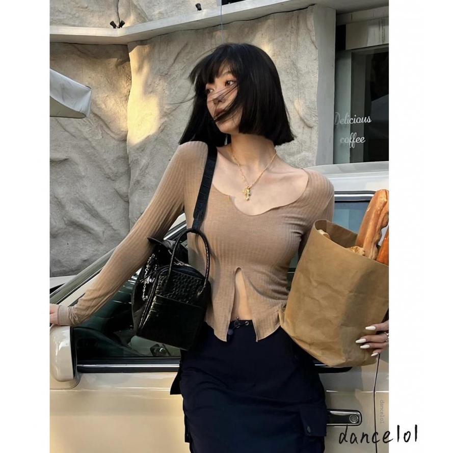 Áo Croptop Tay Dài Màu Trơn Thiết Kế Đơn Giản 1O1