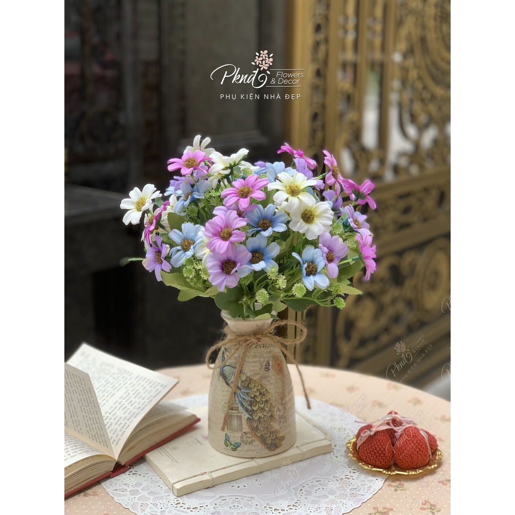 Bình hoa cúc tana đa sắc màu nhẹ nhàng, xinh xắn phù hợp mọi phong cách decor PKND FLOWERS &amp; DECOR BH55