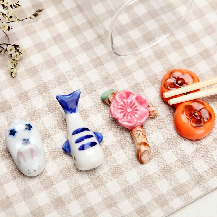 GÁC ĐŨA phụ kiện bàn ăn decor trang trí nhiều kiểu hoạt hình cute dễ thương, ngẫu nhiên - CÓ SẴN