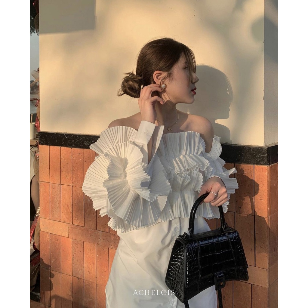 Achelois - Áo trễ vai dập li Devolle Pleated Off-Shoulder Top