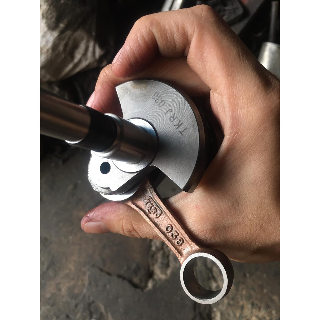 Dên Máy Cưa Xích STIHL 381 TKRJ Hàng Nhật