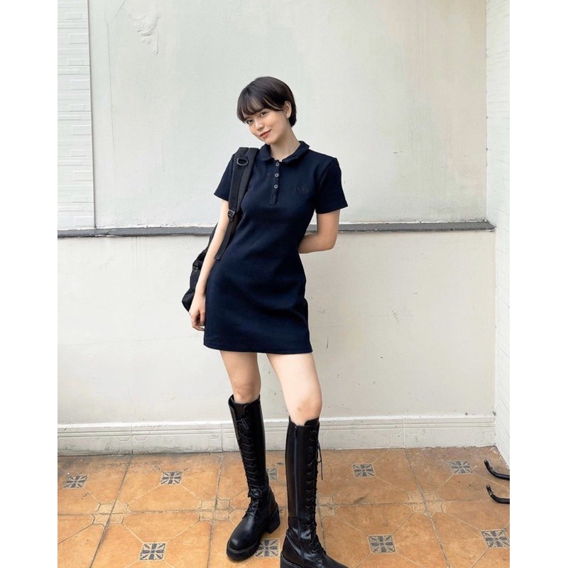 Đầm thun polo đen thêu