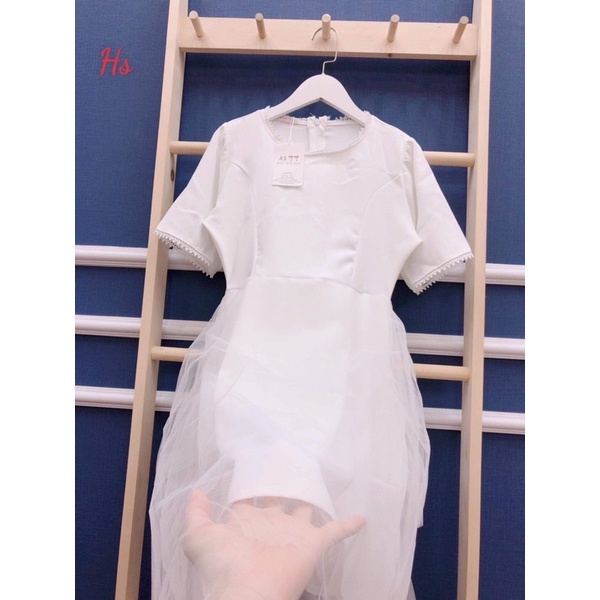 Váy von 2 lớp cổ ren HS6