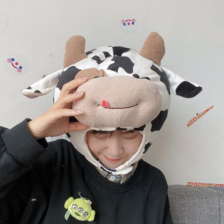 Mũ Hình Bò Sữa Vải Nhung Ox Màu Trắng Đen Hoạt Hình Dễ Thương Làm Quà Tặng Halloween Nhật Hàn Cho Bạn Gái ins