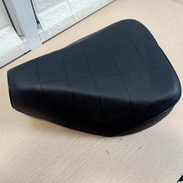 Bộ yên trước và sau xe cub 81 82 50, da simily 3 lớp lắp chuẩn cho xe cub