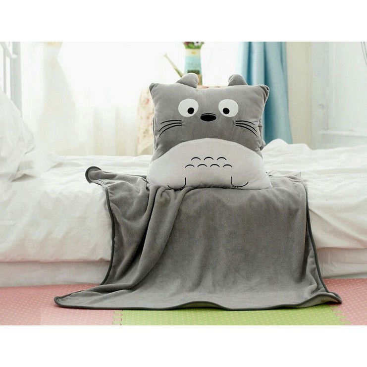 Chăn gối 3 trong 1 totoro vuông - LCTQ