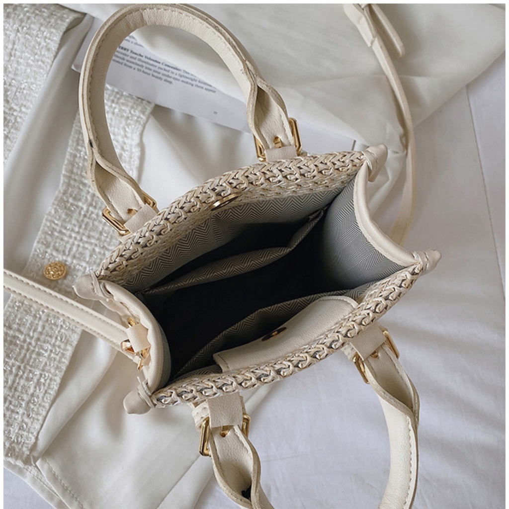 Túi cói viền da hình chữ nhật phong cách Hàn Quốc mới nhất 2022 La.orie - La013