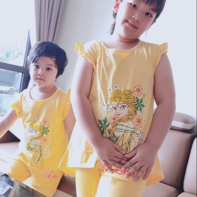 Đồ bộ có hình elsa cho bé gái