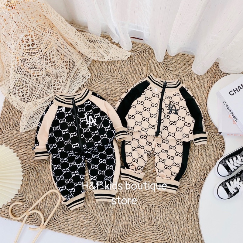 Bộ nỉ da cá cổ trụ cho bé trai phong cách hàn quốc