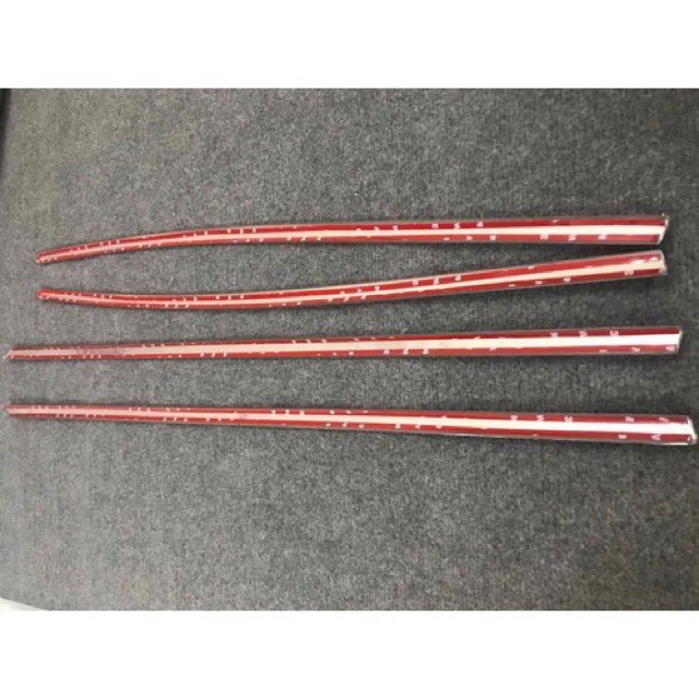 Nẹp chân kính Mazda 3 đời 2020-2023 inox 304 cao cấp
