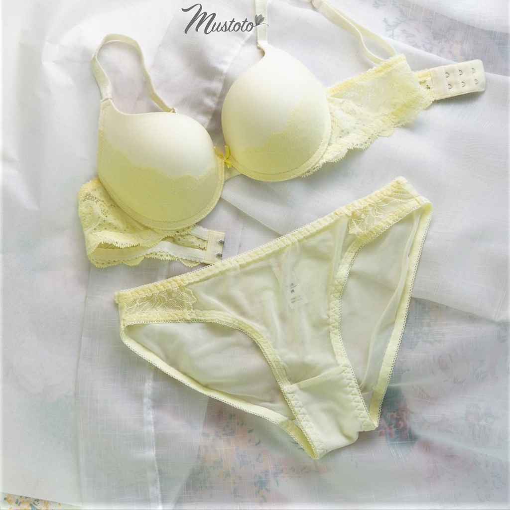 Bộ Đồ Lót Nữ LPhối Ren Nâng Ngực 2,5cm Có Gọng Vàng Kem (Mustoto MA46 MQ03)