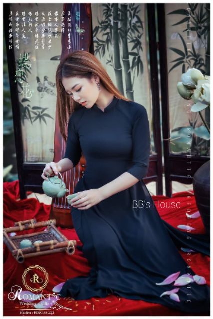 Áo dài lụa đen 4 tà sang chảnh