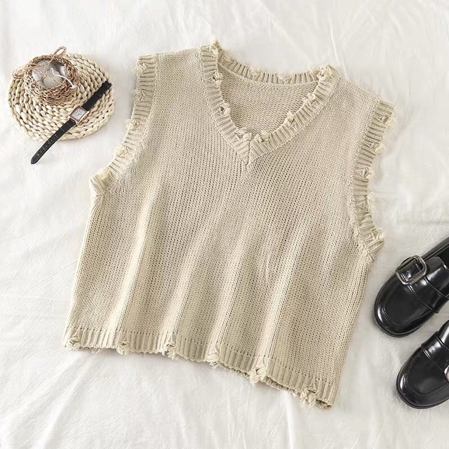 Set váy trắng và áo gile phong cách Hàn Quốc | BigBuy360 - bigbuy360.vn