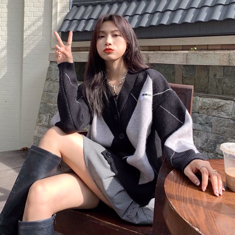 Áo cardigan YUNA  len khoác ngoài dáng rộng phối cúc siêu xinh phong cách thời trang Hàn Quốc, thời trang nữ YUNA_A011