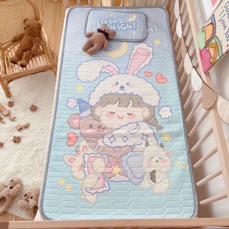 (8 MÀU TẶNG KÈM GỐI) Chiếu Điều Hoà Cao Su Non Tặng Kèm Gối Cho Bé In Hình 5D Baby Bear TIỆM NHÀ GẤU