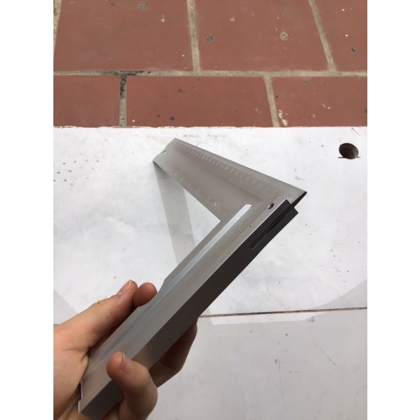 Thước Ke góc vuông bằng nhôm 30cm Kapusi