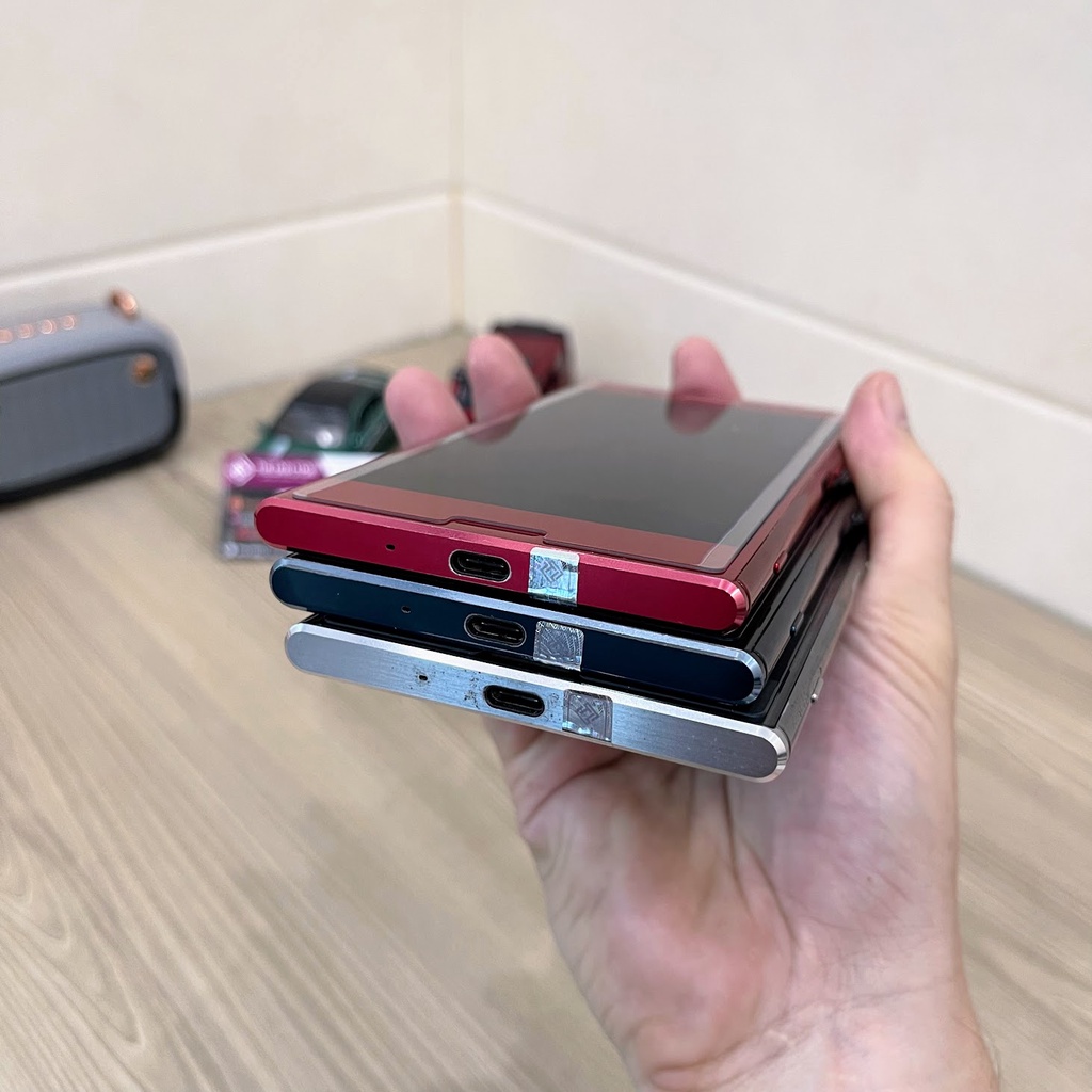 Điện thoại Sony Xperia XZ Premium - Màn 4K Snap 835