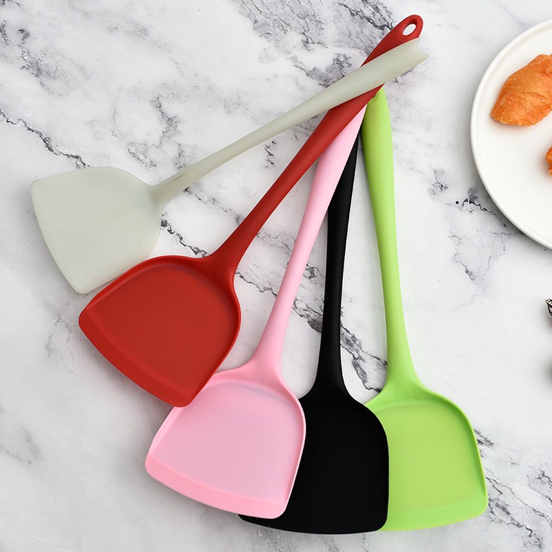 Xẻng lật thức ăn, thìa đảo bằng silicon chịu nhiệt cán dài 30cm