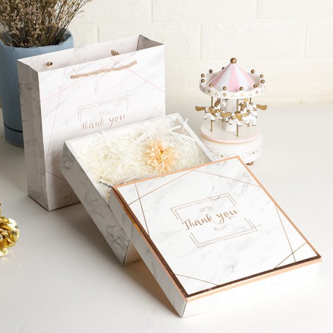 Hộp đựng quà vuông Thank You vân đá trắng kèm túi quà 20x20cm | BigBuy360 - bigbuy360.vn
