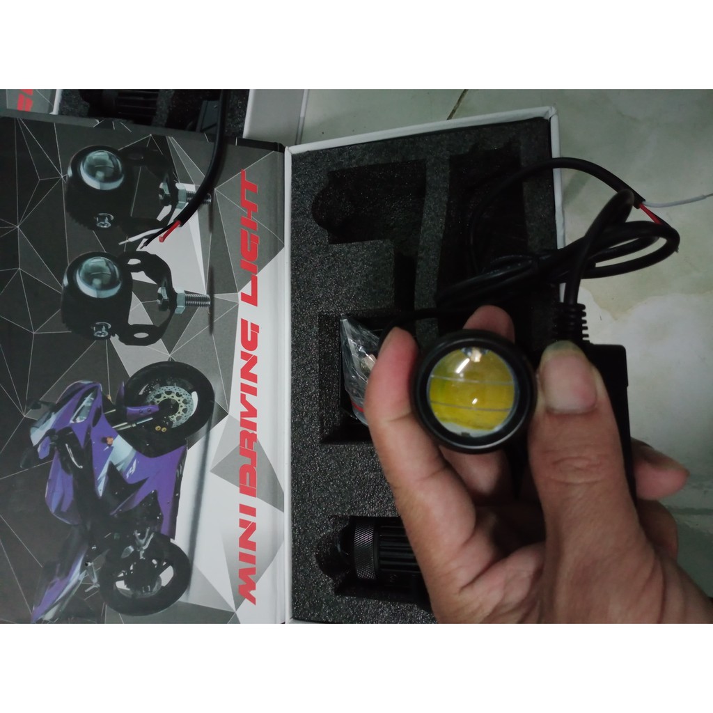 Đèn Trợ sáng mini cos vàng-pha trắng.tặng kèm bát chân phuộc+con tắt.