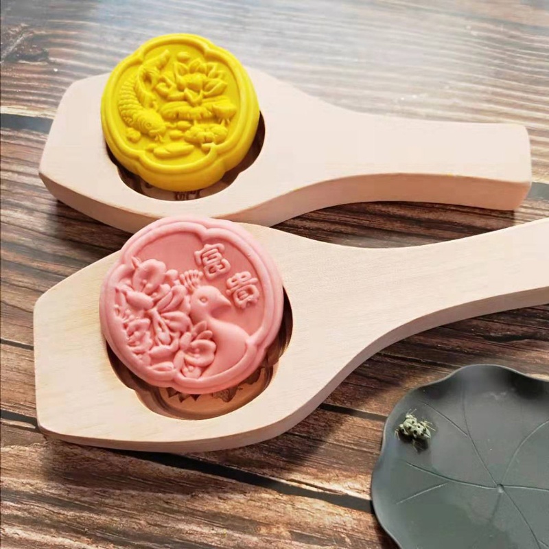 Khuôn Gỗ Làm Bánh Trung Thu Thủ Công Tiện Dụng