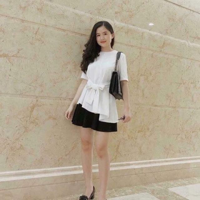 Áo trắng thắt nơ