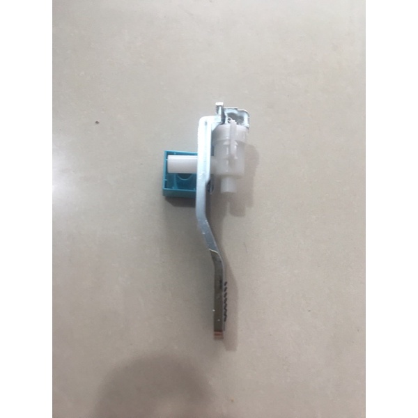 Vòi van cây nước nóng lạnh kangaroo