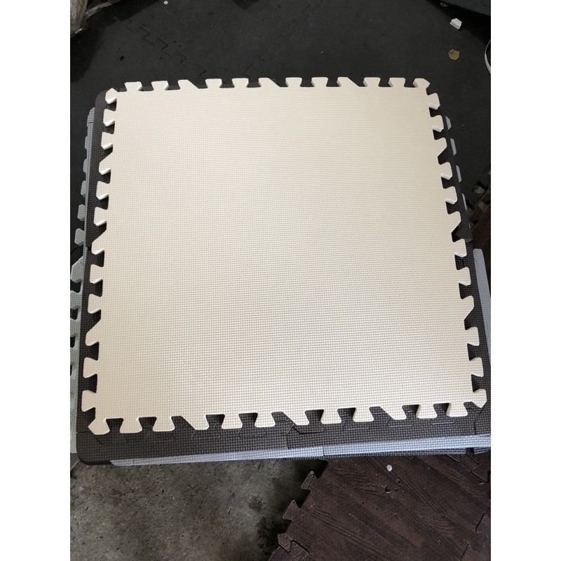 Thảm 60*60*1cm
