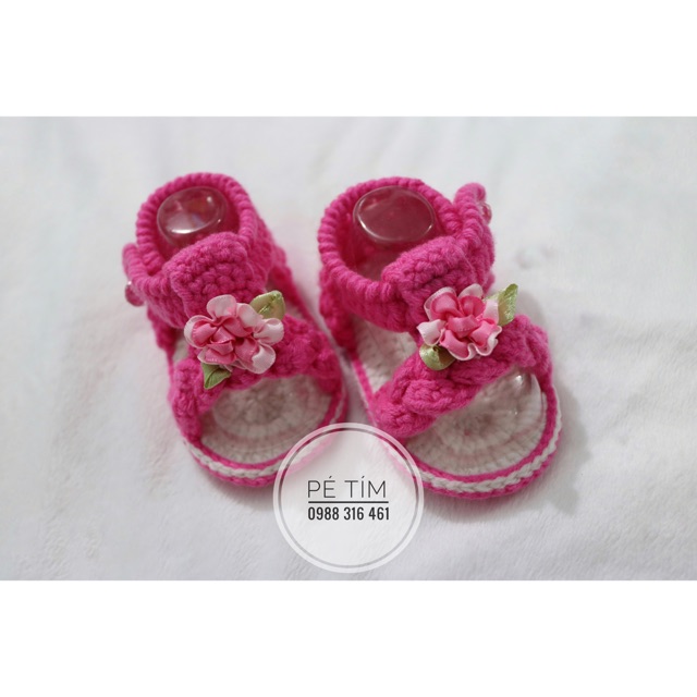 Giày len handmade/ giày sandal len hồng sen cho bé gái