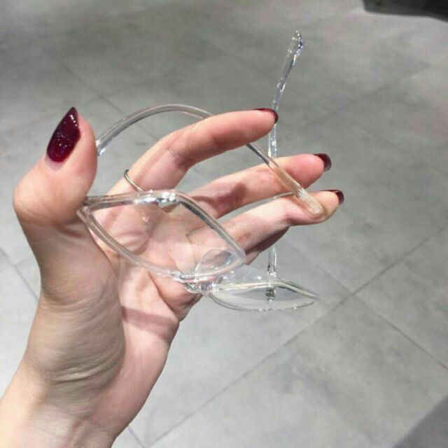 [Mã FARSSTGRE giảm 5K đơn bất kỳ] Sỉ kính gọng dẻo trắng