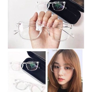 Kính thời trang trong suốt hottrend