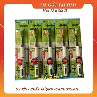 [hàng chính hãng] Bàn chải đánh răng vuông Thái Lan (giao màu ngẫu nhiên)