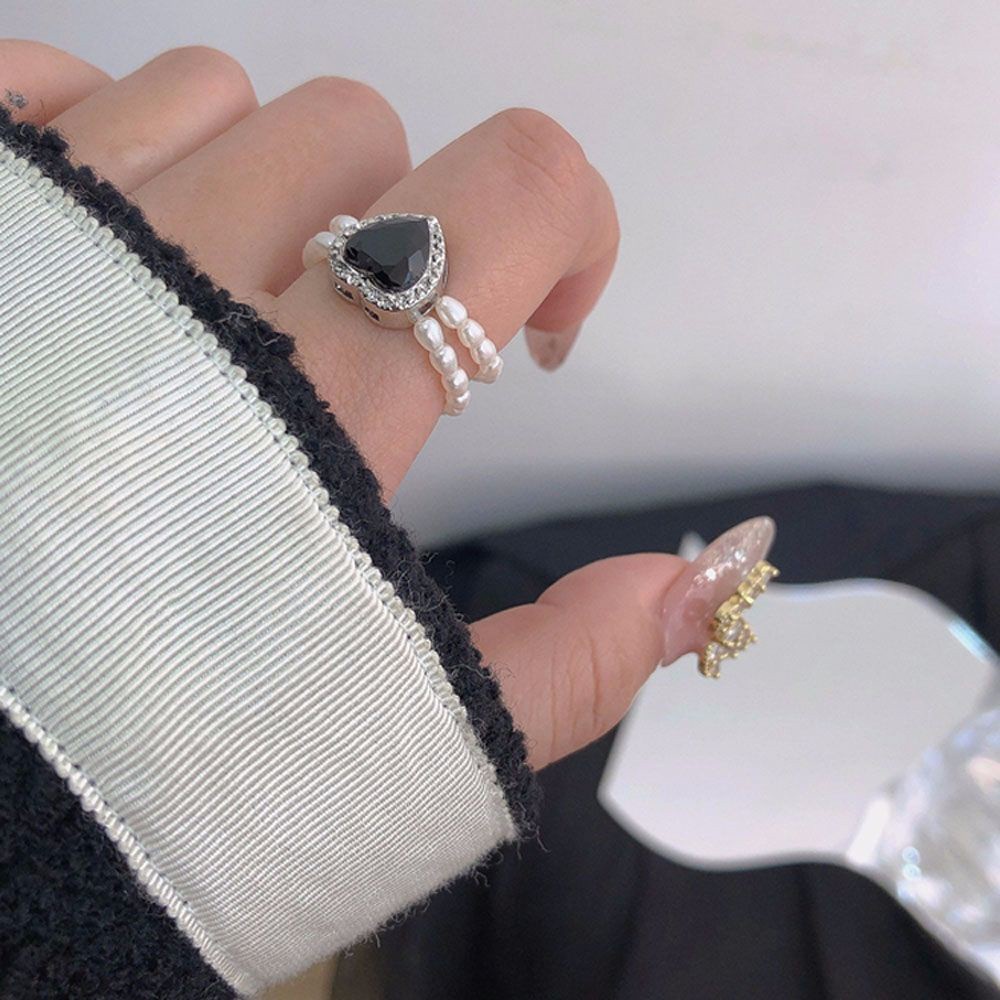 Nhẫn 2021 Màu Đen Đính Đá Kim Cương Hình Trái Tim Nhiều Màu Lãng Mạn