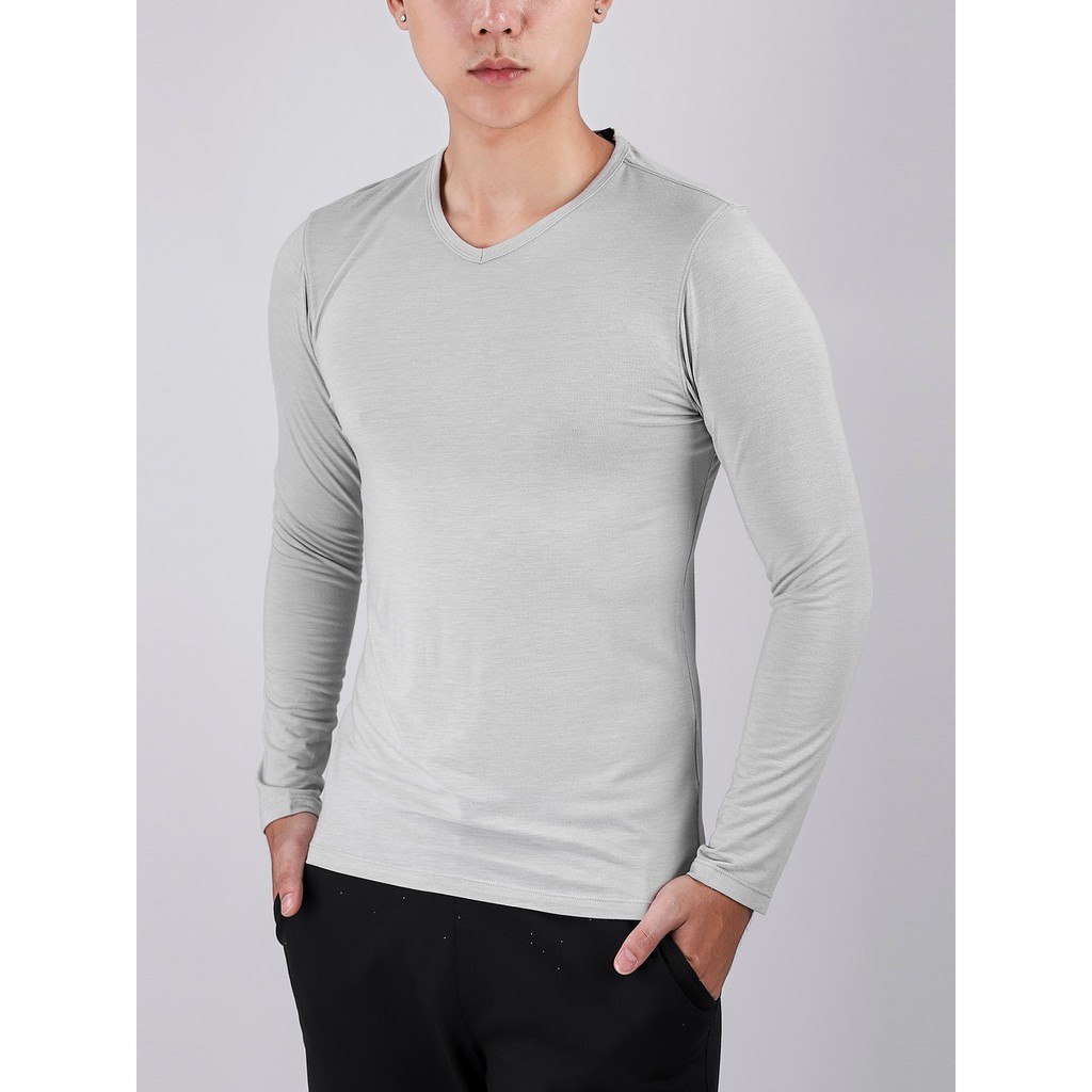 Áo giữ nhiệt cổ tim Aristino TAG 350K